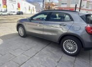 MERCEDES-BENZ GLA GLA 200D