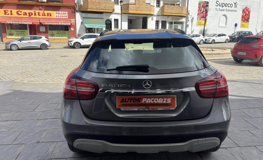 MERCEDES-BENZ GLA GLA 200D