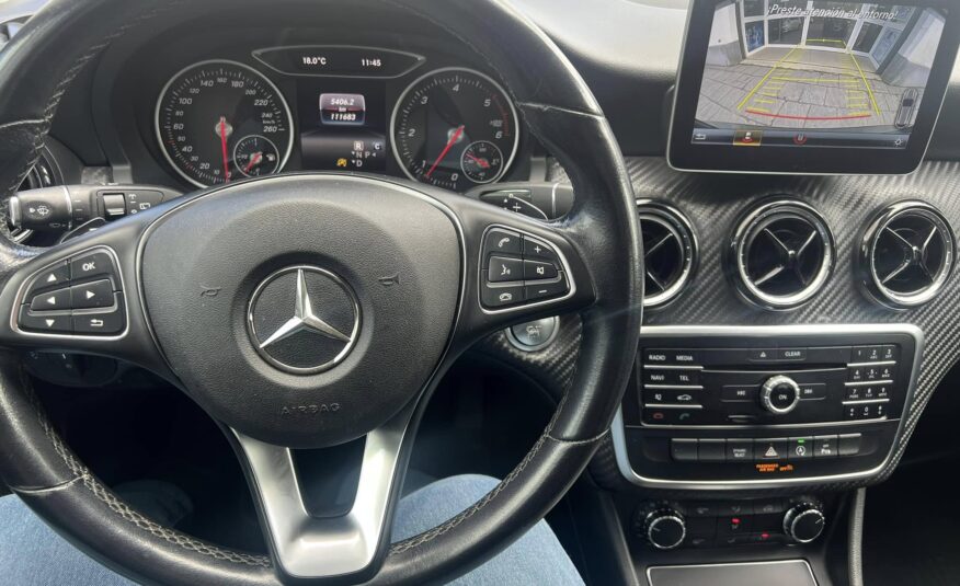 MERCEDES-BENZ GLA GLA 200D