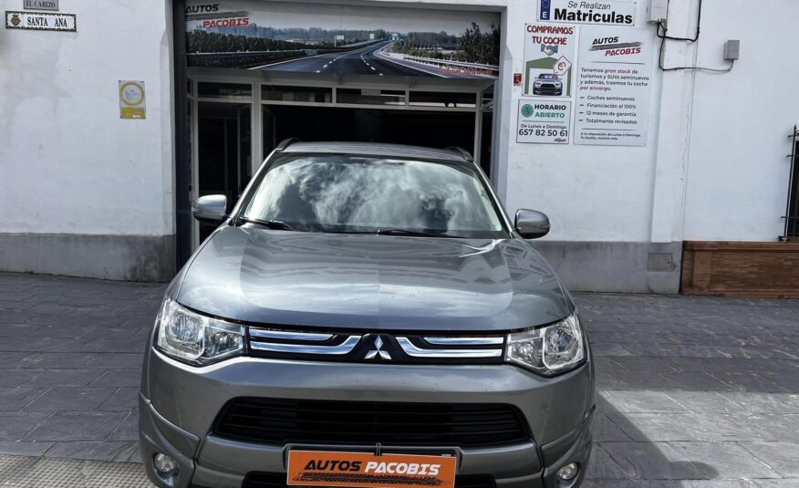 MITSUBISHI Outlander 220 DID MOTION 2WD
