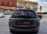 MITSUBISHI Outlander 220 DID MOTION 2WD