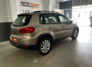 VOLKSWAGEN TIGUAN 2.0