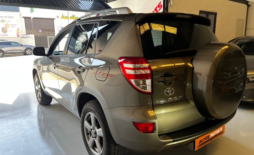 TOYOTA RAV4 4X4 2.2 D4D Executive 4×4