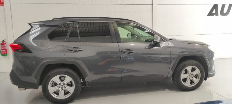 TOYOTA Rav4 hybrid