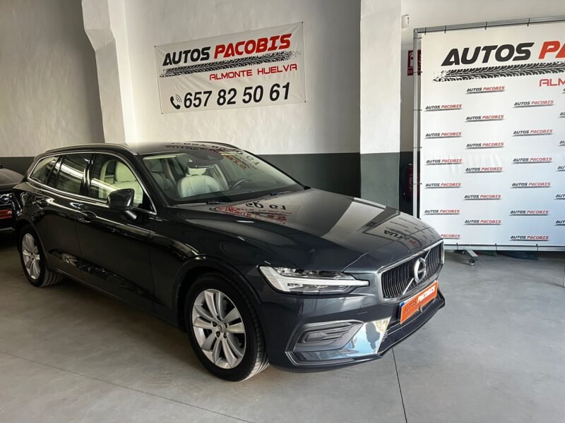 VOLVO v60 2.0 D3 momentum pro