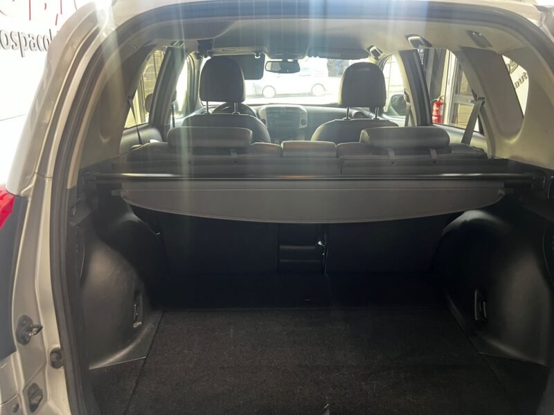 TOYOTA RAV4 4X4 2.2CC 150CV