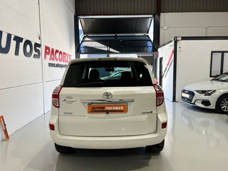 TOYOTA Rav4 2.2CC