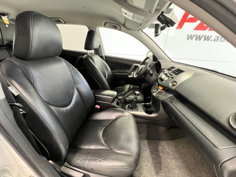 TOYOTA Rav4 2.2CC