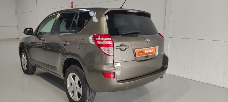 TOYOTA RAV4 4X4 2.2CC 150CV