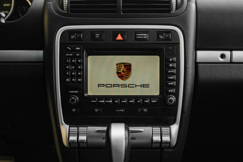 PORSCHE Cayenne STURBO