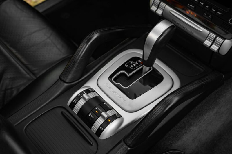 PORSCHE Cayenne STURBO