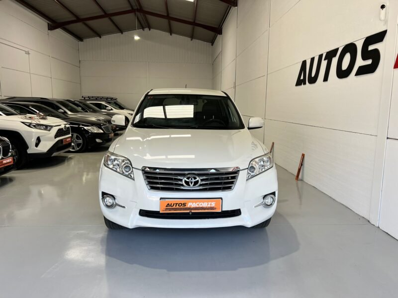 TOYOTA Rav4 2.2CC