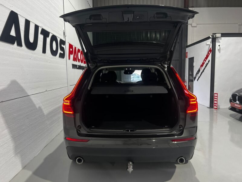 VOLVO XC60 2.0 d4 momentum auto