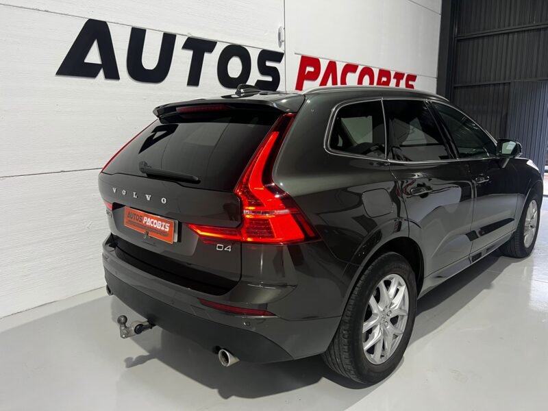 VOLVO XC60 2.0 d4 momentum auto