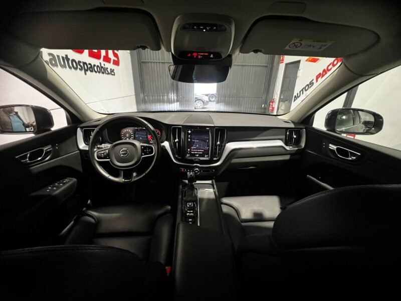 VOLVO XC60 2.0 d4 momentum auto