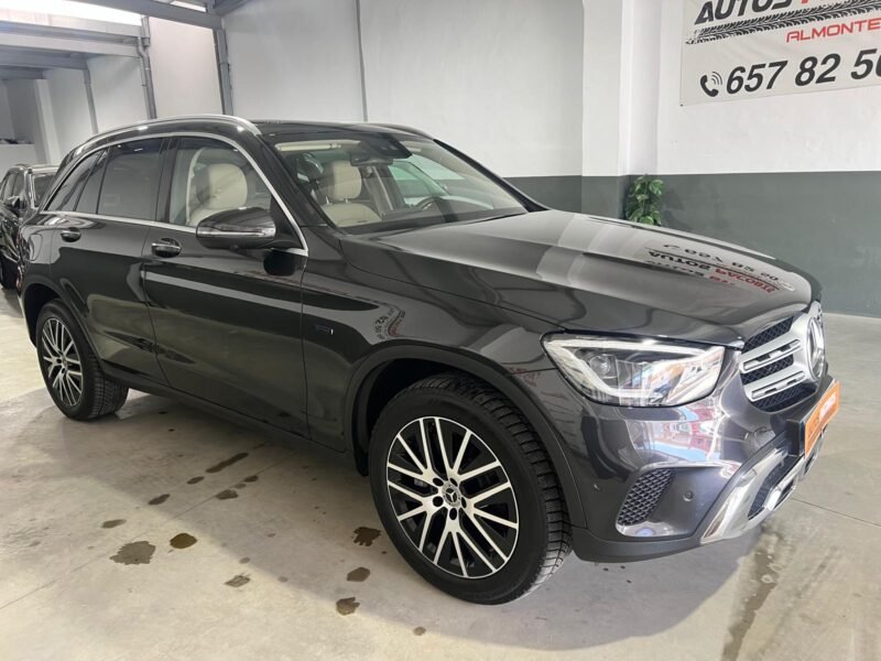 MERCEDES-BENZ Clase GLC 300DE 4MATIC