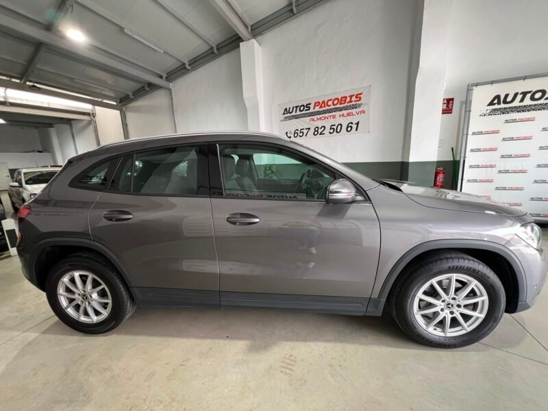 MERCEDES GLA 180D