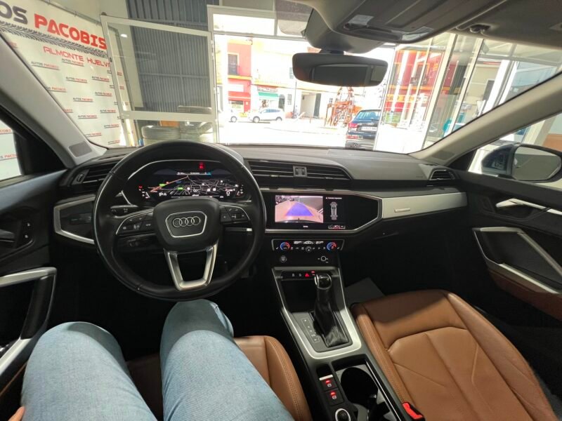 AUDI Q3 35TDI STRONIC