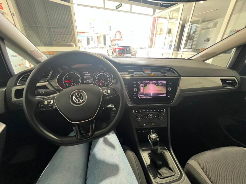 VOLKSWAGEN Touran SPORT 2.0TDI