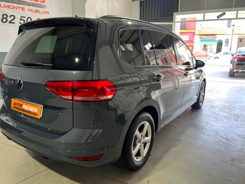VOLKSWAGEN Touran SPORT 2.0TDI