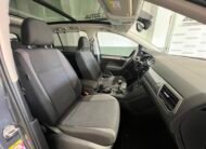VOLKSWAGEN Touran SPORT 2.0TDI