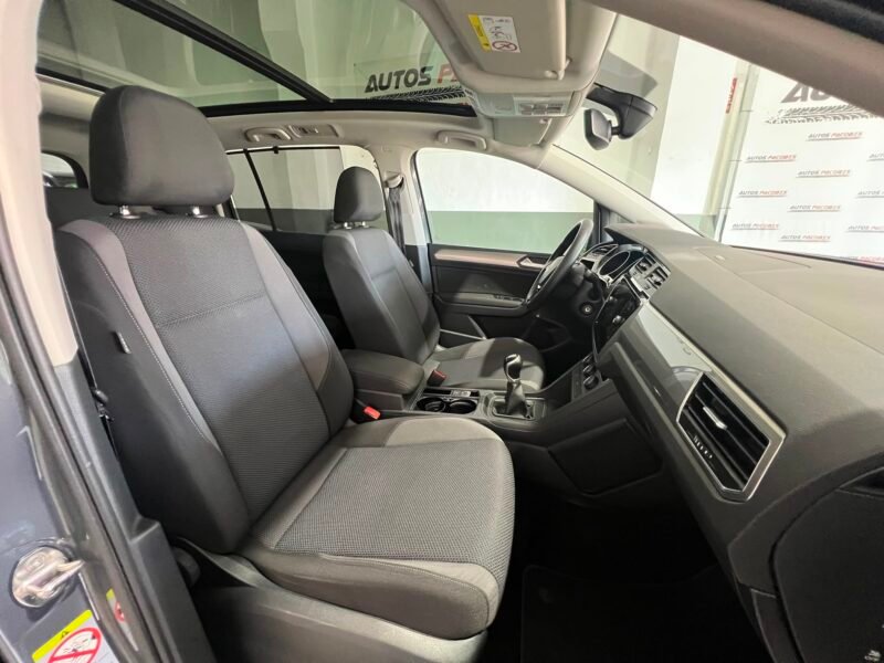 VOLKSWAGEN Touran SPORT 2.0TDI