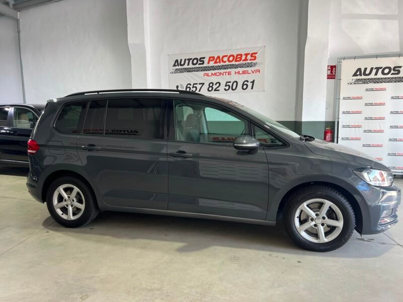 VOLKSWAGEN Touran SPORT 2.0TDI