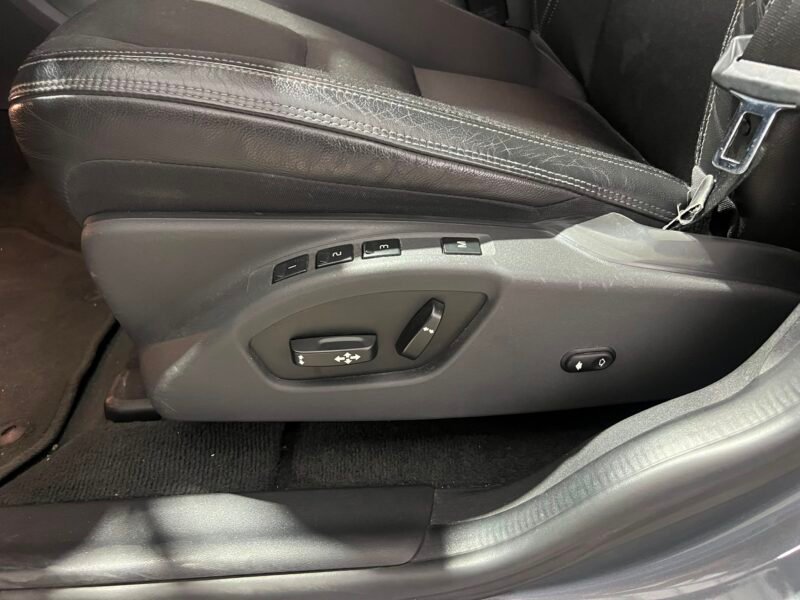 VOLVO XC60 2.0 D3 MOMENTUM AUTO