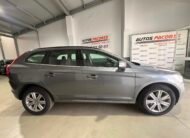 VOLVO XC60 2.0 D3 MOMENTUM AUTO