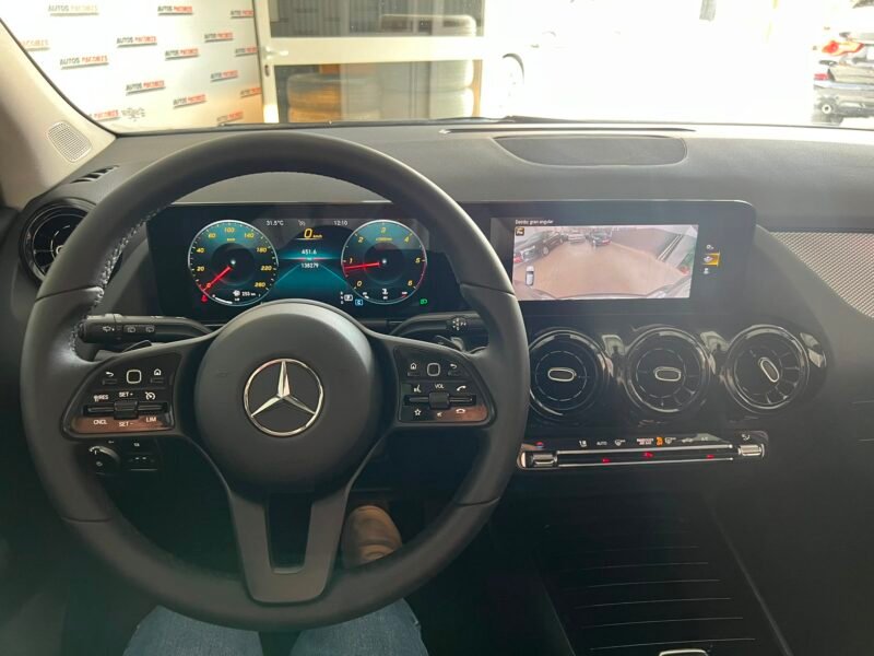 MERCEDES GLA 180D