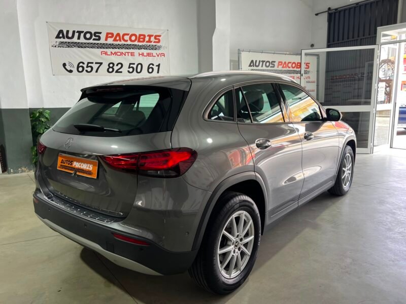 MERCEDES GLA 180D