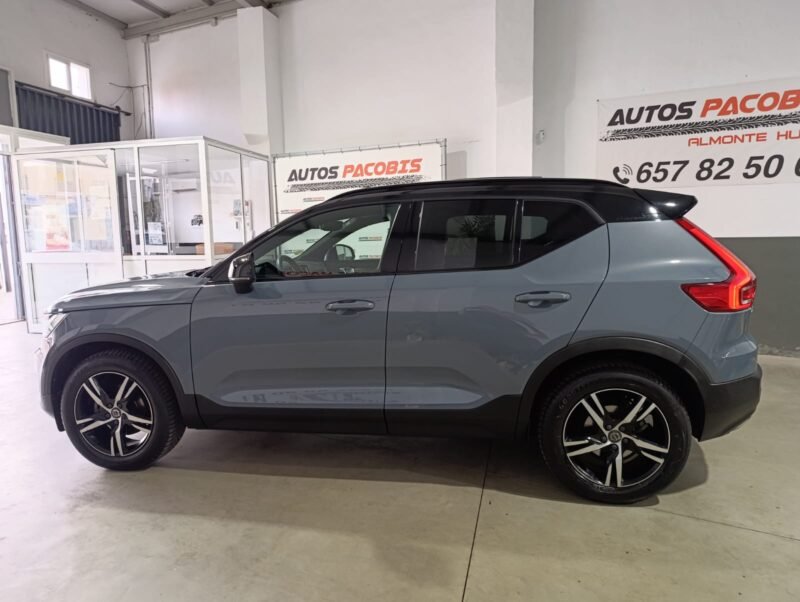 VOLVO XC40 RDESING