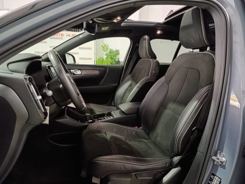 VOLVO XC40 RDESING