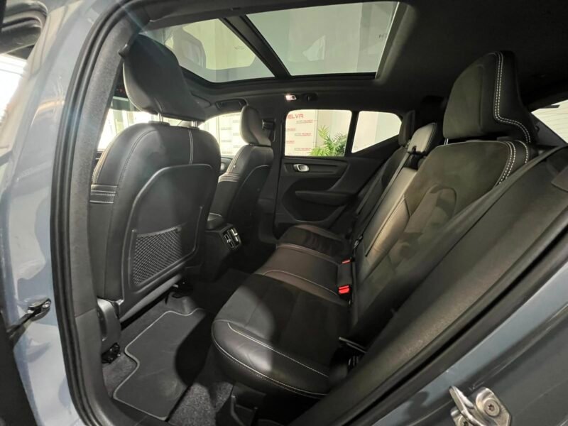 VOLVO XC40 RDESING