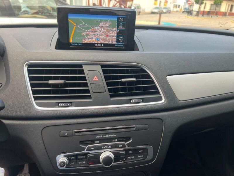 AUDI Q3 2.0