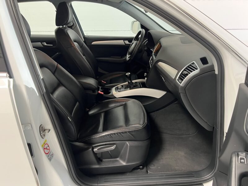 AUDI Q5 2.0