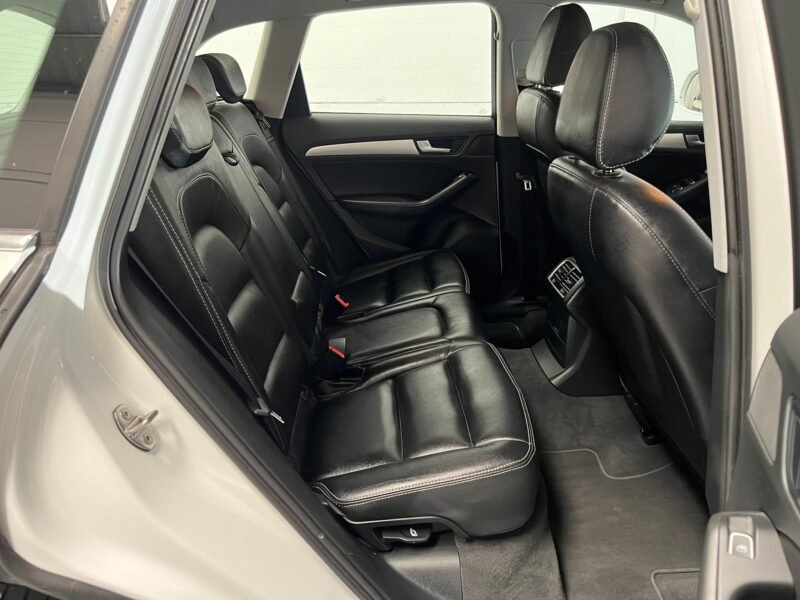 AUDI Q5 2.0