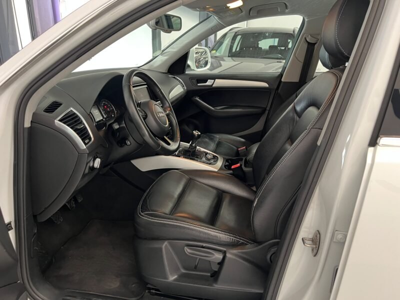 AUDI Q5 2.0
