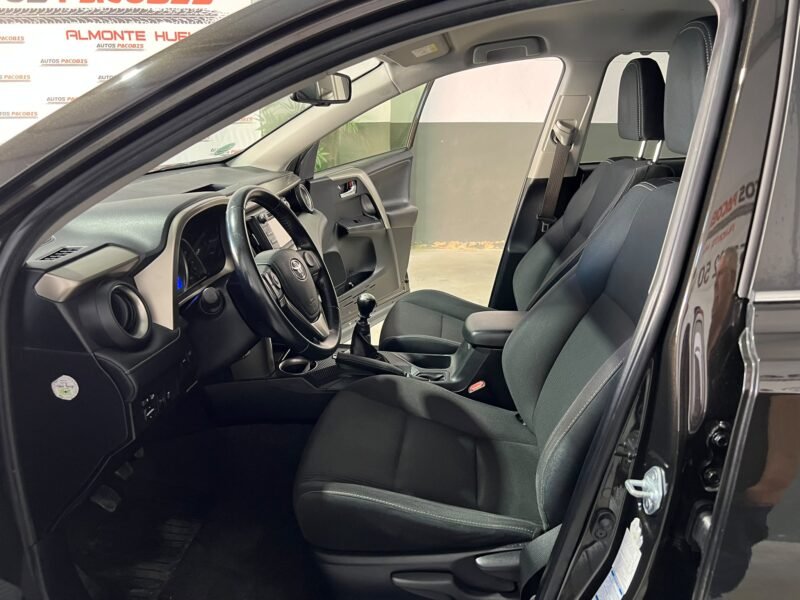 TOYOTA RAV4 4X4 2.2 AWD 150